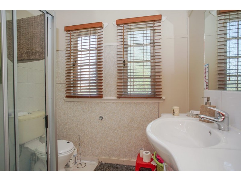 58 Shields Street, Redcliffe QLD 4020