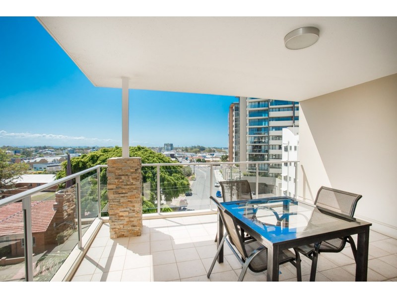 33/83 Marine Parade, Redcliffe QLD 4020