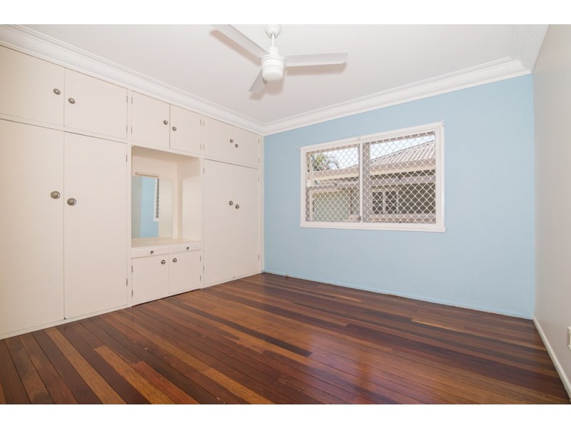 12 Keenan Street, Margate QLD 4019