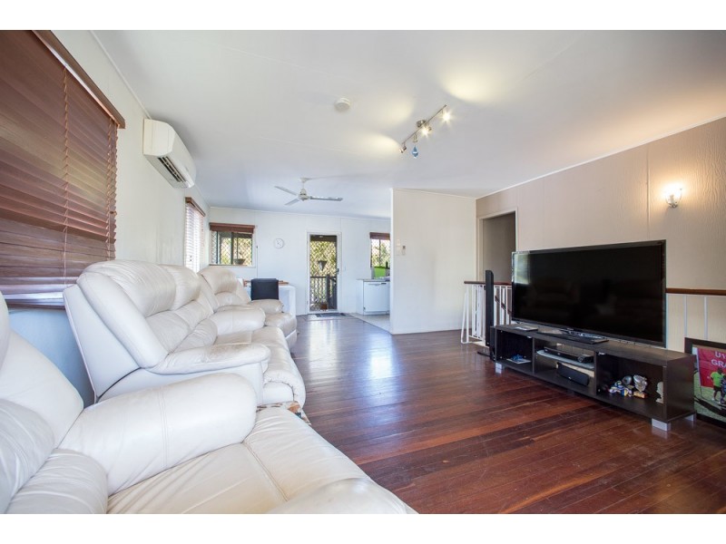 13 Crawford Street, Redcliffe QLD 4020