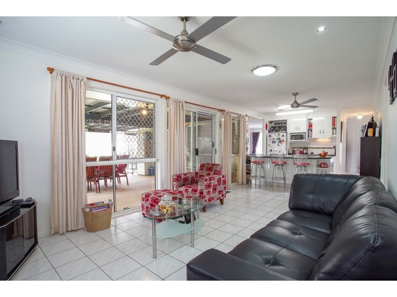 11 Nathan Road, Kippa-ring QLD 4021