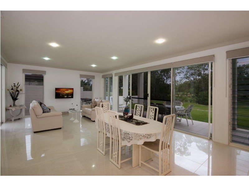 35 Bradley Road, Clontarf QLD 4019