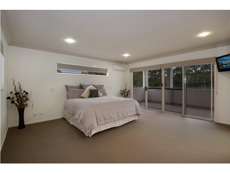 35 Bradley Road, Clontarf QLD 4019
