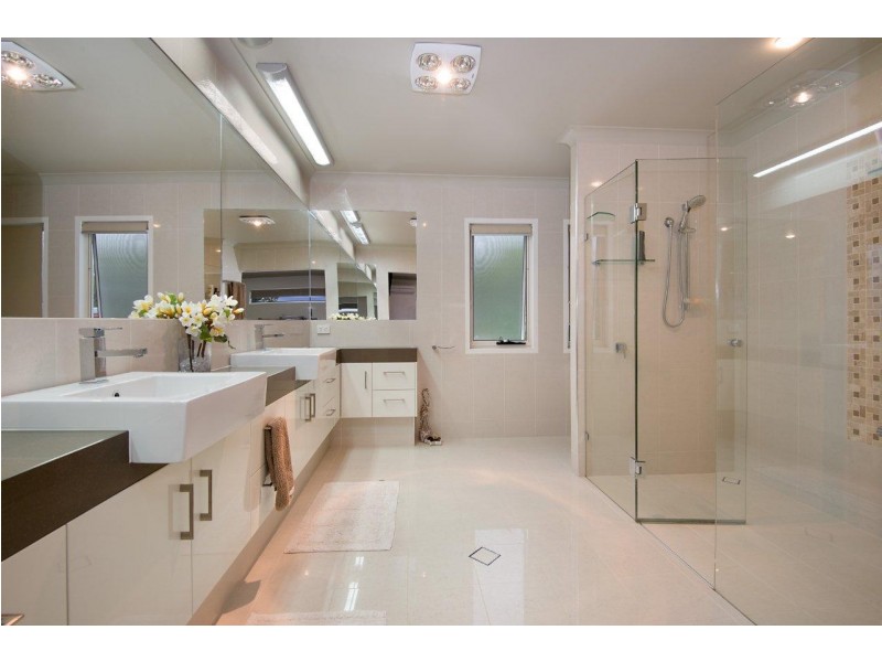35 Bradley Road, Clontarf QLD 4019