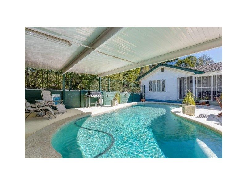 295 Elizabeth Avenue, Clontarf QLD 4019