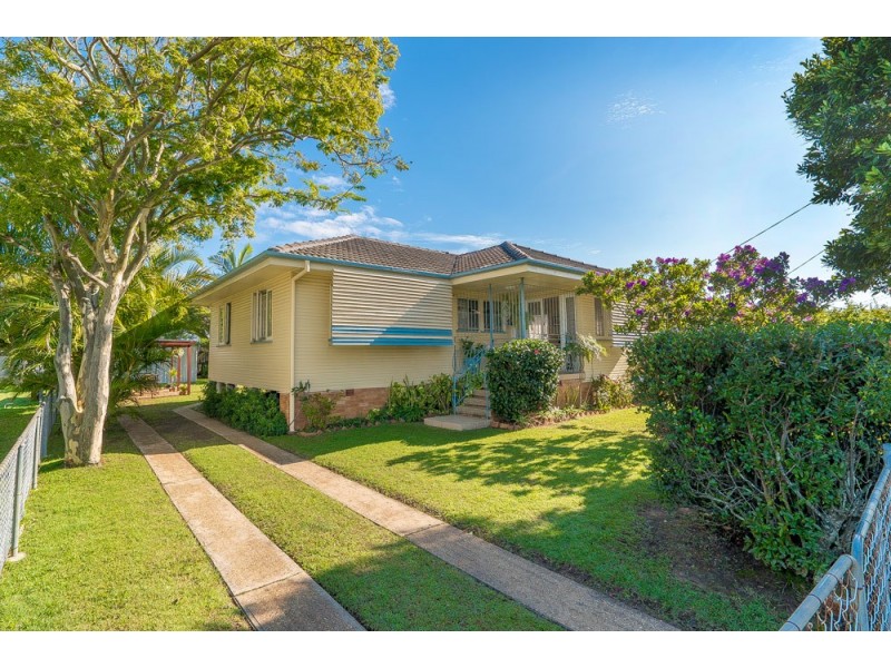 24 Enoch Street, Clontarf QLD 4019