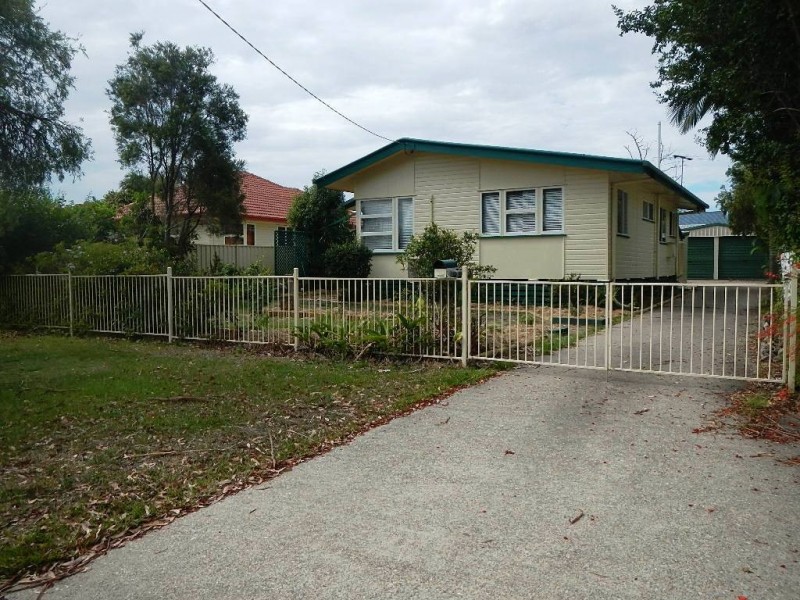 70 Steven Street, Redcliffe QLD 4020