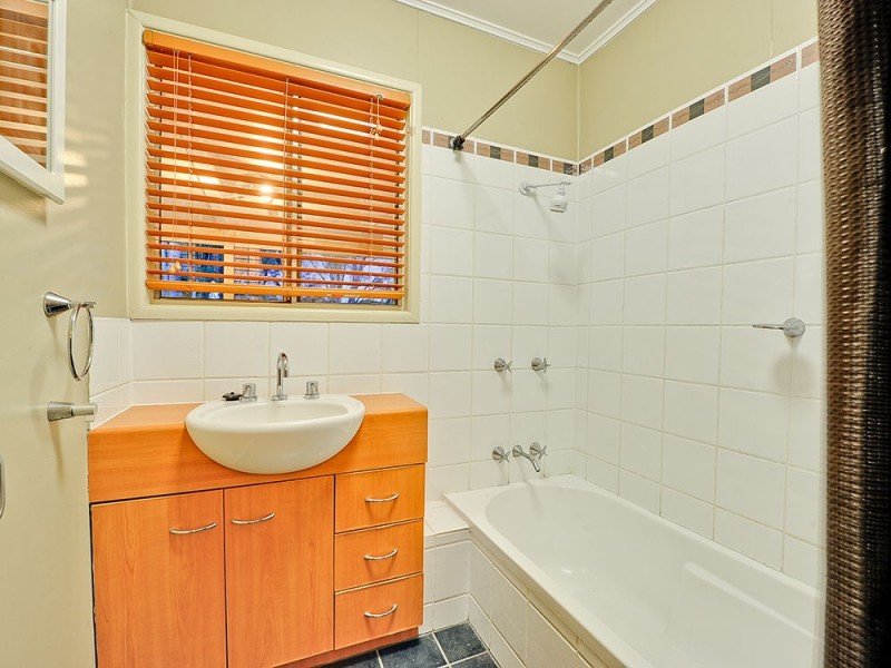 19 Gerald Avenue, Clontarf QLD 4019