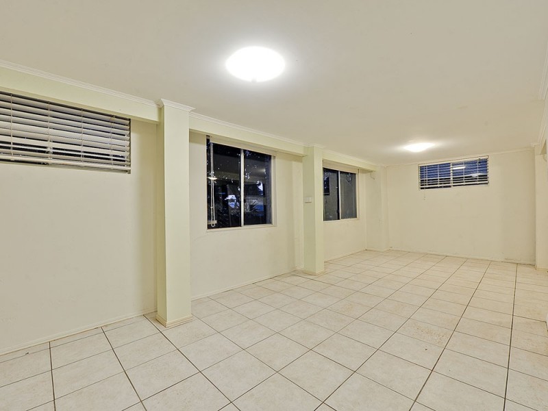 19 Gerald Avenue, Clontarf QLD 4019