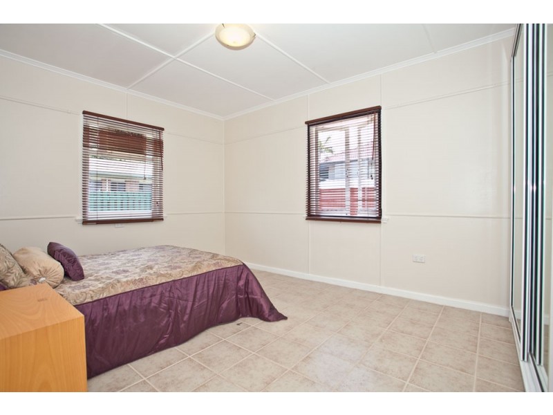 102 Victoria Avenue, Margate QLD 4019