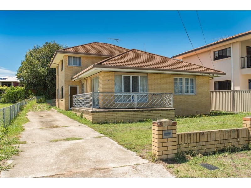 50 Oyster Point Esplanade, Scarborough QLD 4020