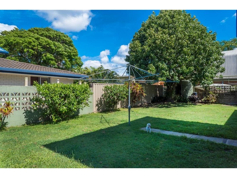 12 Waraba Street, Clontarf QLD 4019