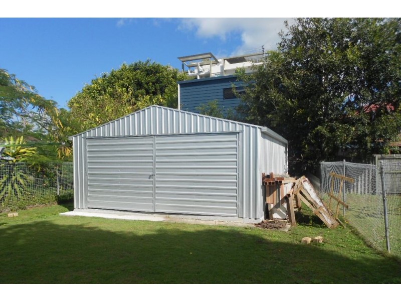 5 Roland Street, Clontarf QLD 4019