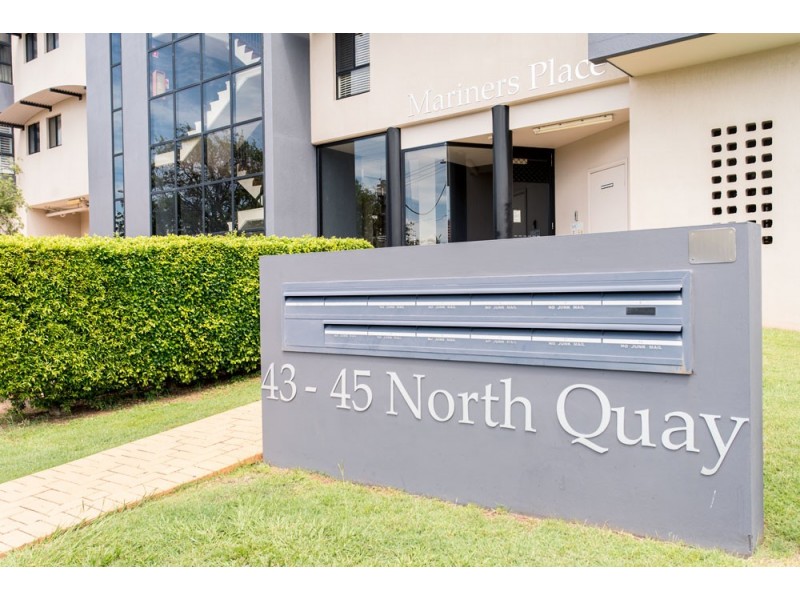 4/43 North Quay, Scarborough QLD 4020