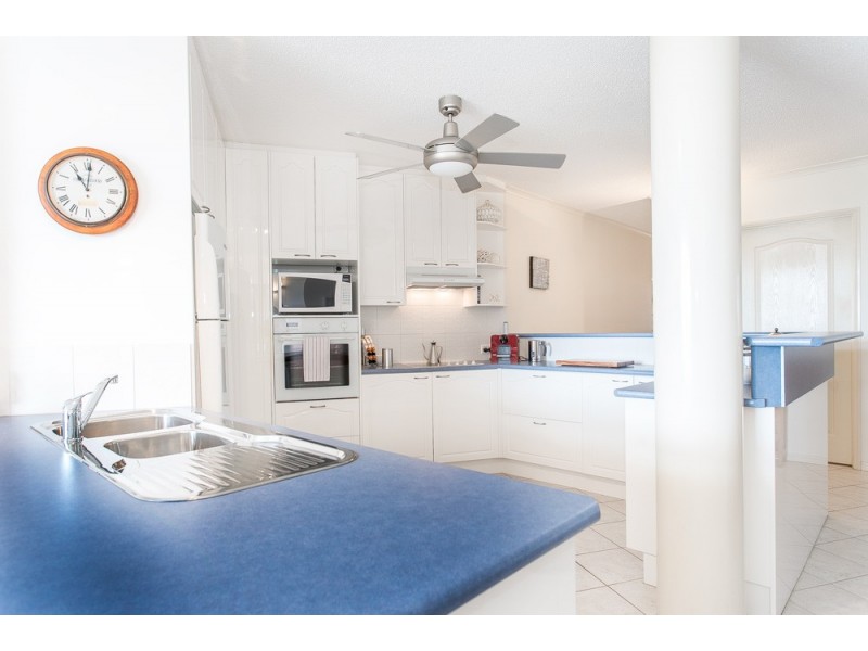 4/43 North Quay, Scarborough QLD 4020