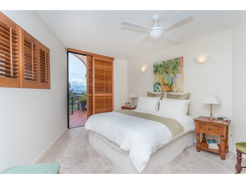 4/43 North Quay, Scarborough QLD 4020