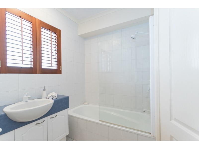 4/43 North Quay, Scarborough QLD 4020