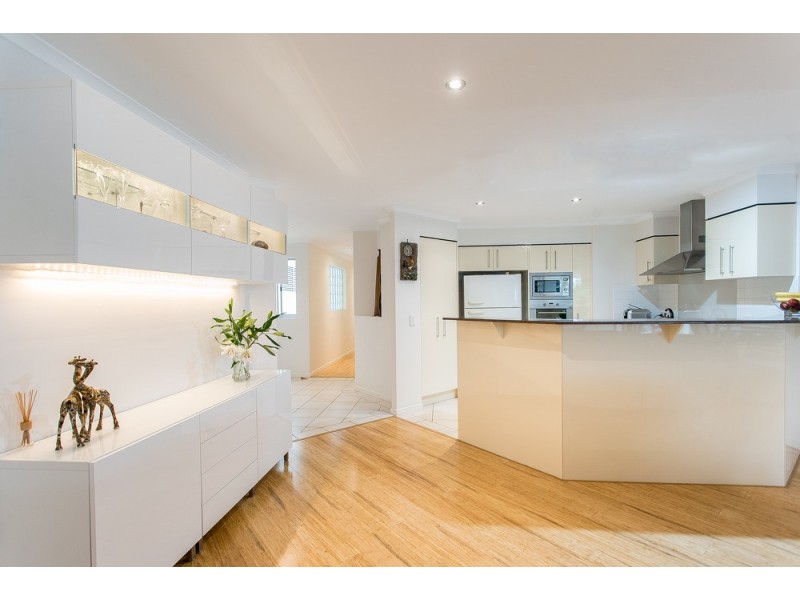 12/43 Marine Parade, Redcliffe QLD 4020