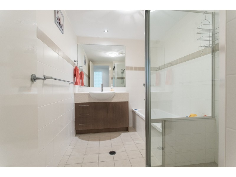 12/43 Marine Parade, Redcliffe QLD 4020