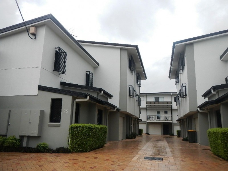 6/25 Georgina Street, Woody Point QLD 4019