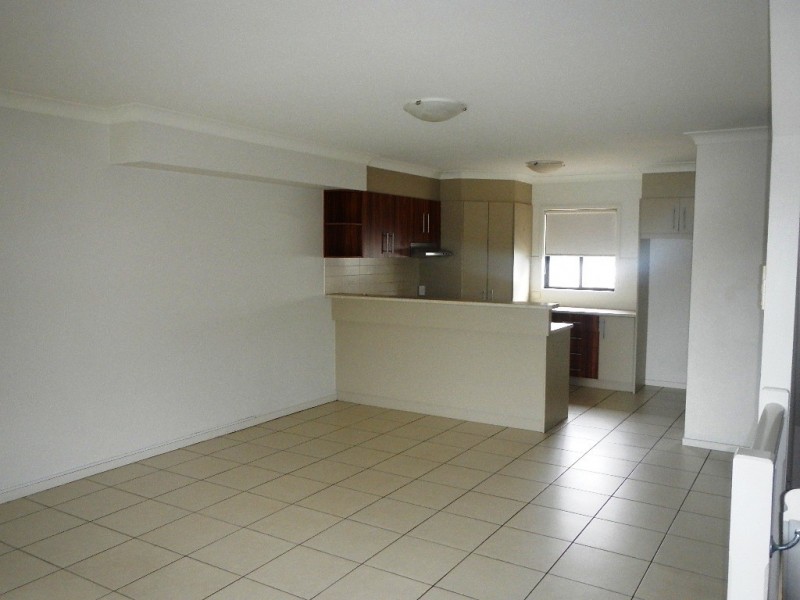 6/25 Georgina Street, Woody Point QLD 4019