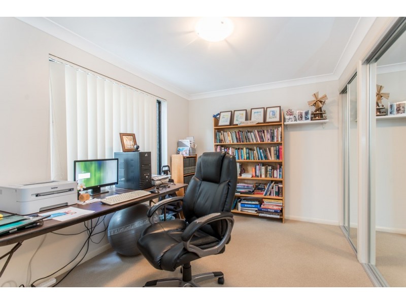 1/9 McNaughton Street, Redcliffe QLD 4020