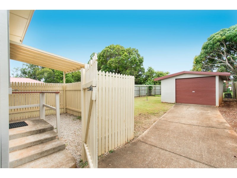 66 Collins Street, Woody Point QLD 4019