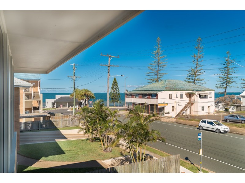 2 McCulloch Avenue, Margate QLD 4019