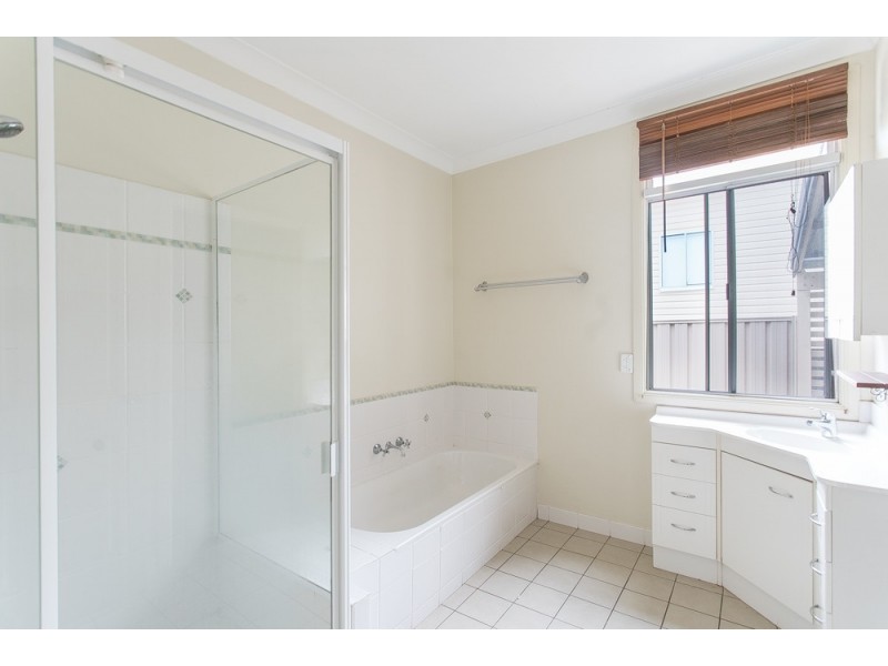 40 Pearl Street, Scarborough QLD 4020