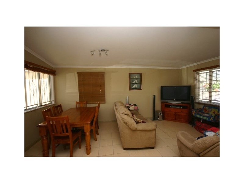34 Brighton Street, Woody Point QLD 4019