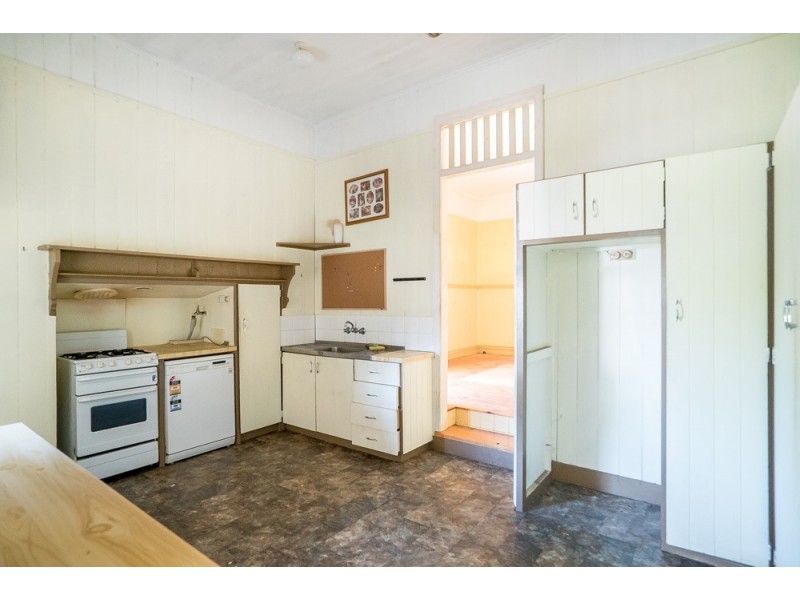 11 Sidney Street, Nundah QLD 4012