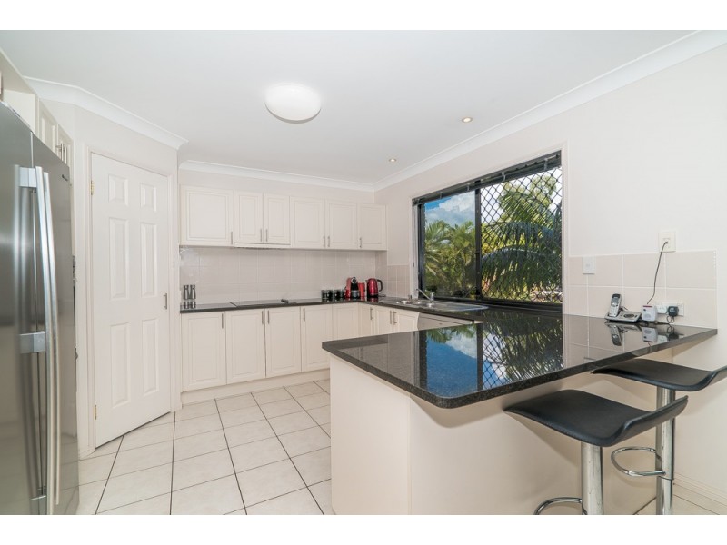 9 Volunteer Street, Newport QLD 4020