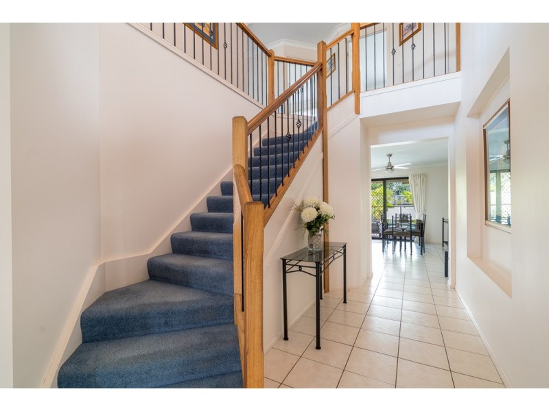 9 Volunteer Street, Newport QLD 4020