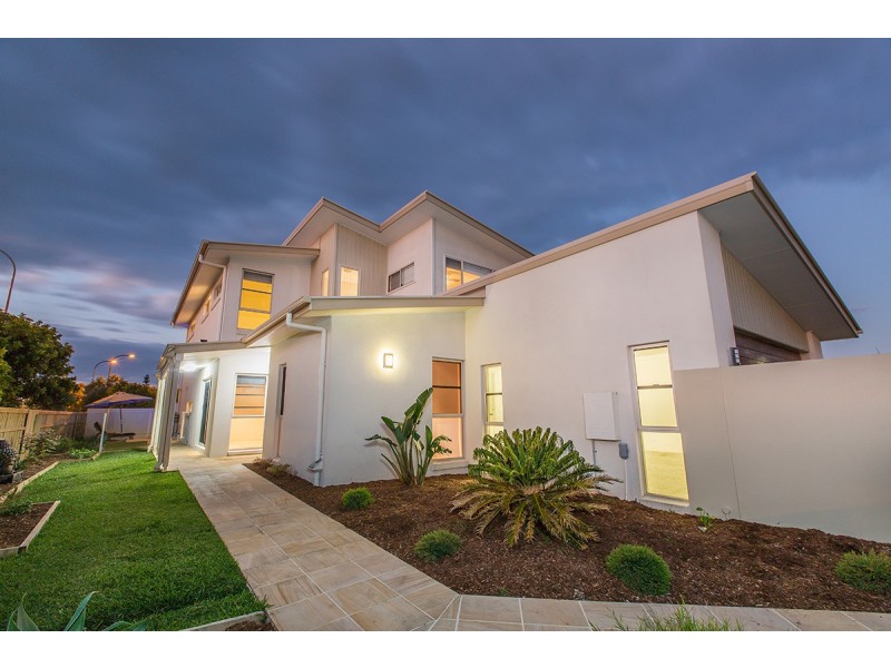 56 Lionheart Crescent, Newport QLD 4020