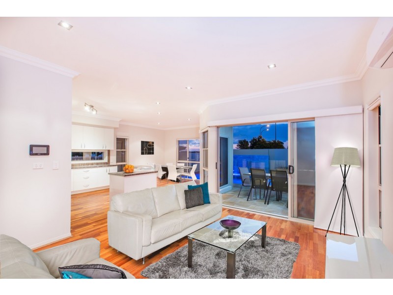 56 Lionheart Crescent, Newport QLD 4020