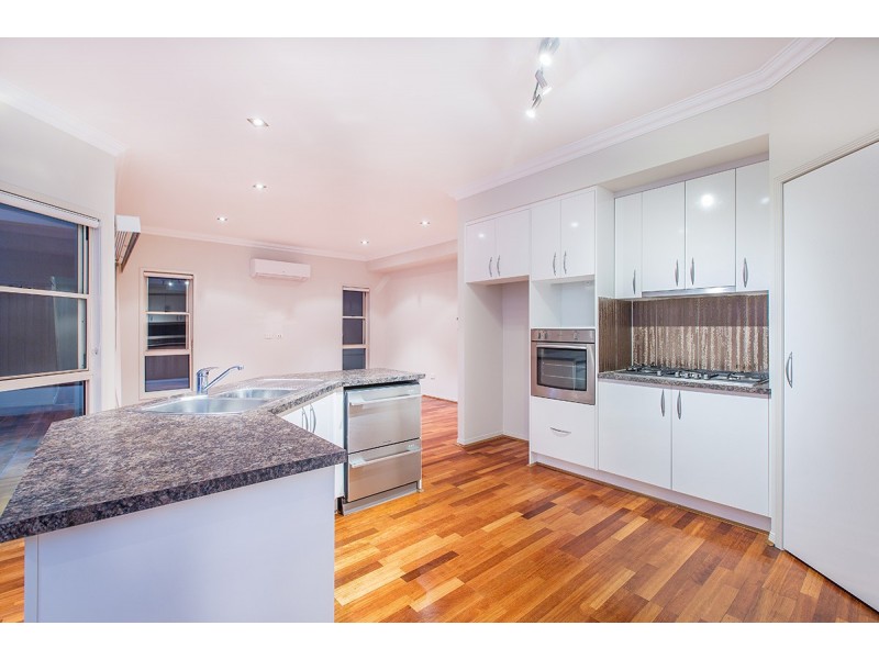 56 Lionheart Crescent, Newport QLD 4020