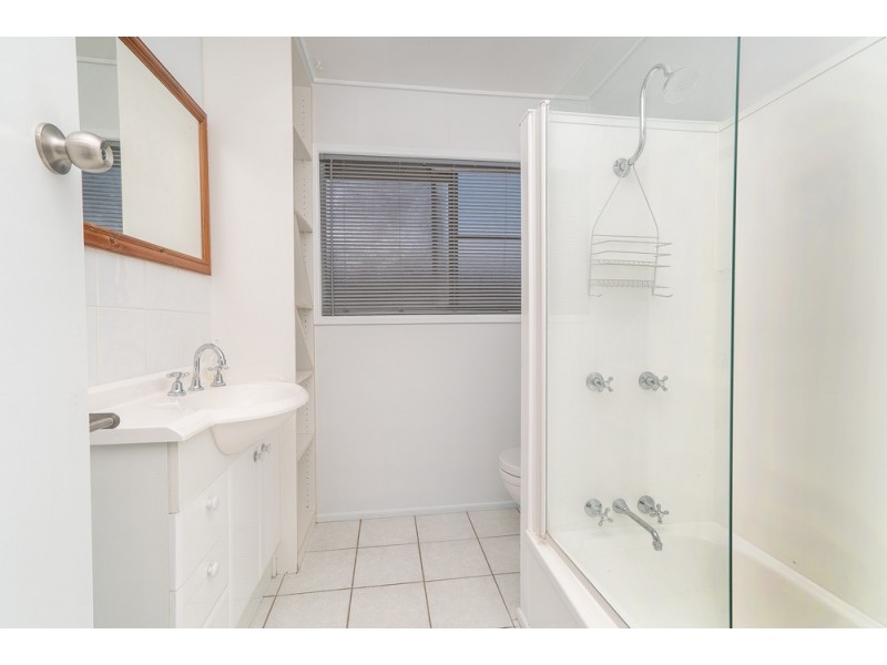 65 Chatham Street, Margate QLD 4019