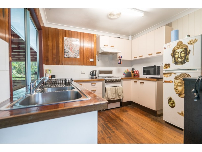 14 Beverley Way, Caboolture QLD 4510