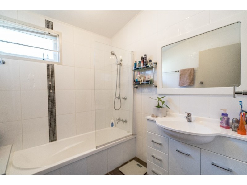 22 Ewan Street, Margate QLD 4019