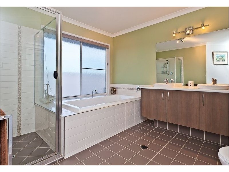 47 Kurrajong Circuit, North Lakes QLD 4509