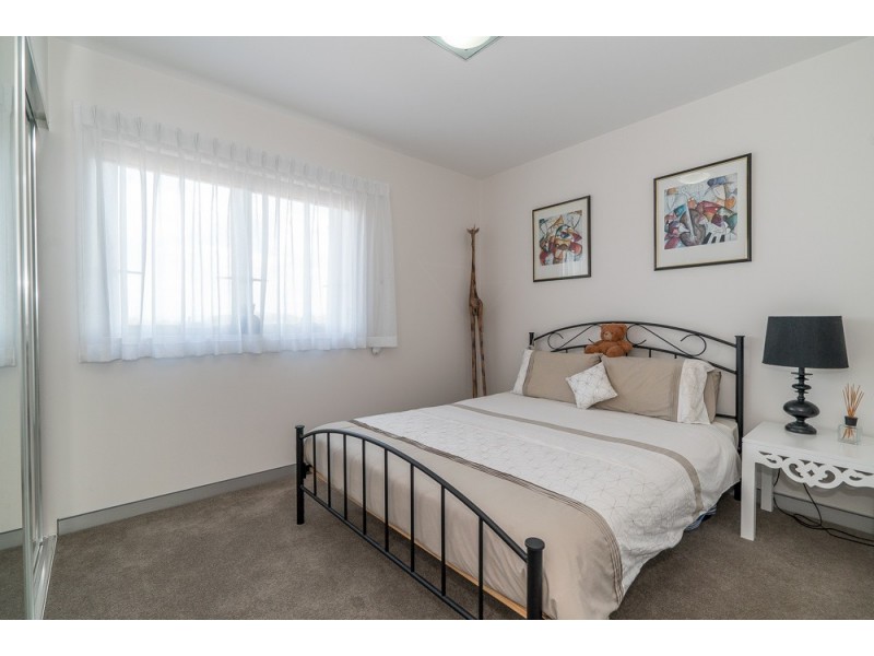30/80 Hornibrook Esplanade, Clontarf QLD 4019