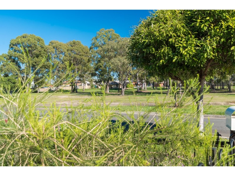 34 Garney Street, Redcliffe QLD 4020