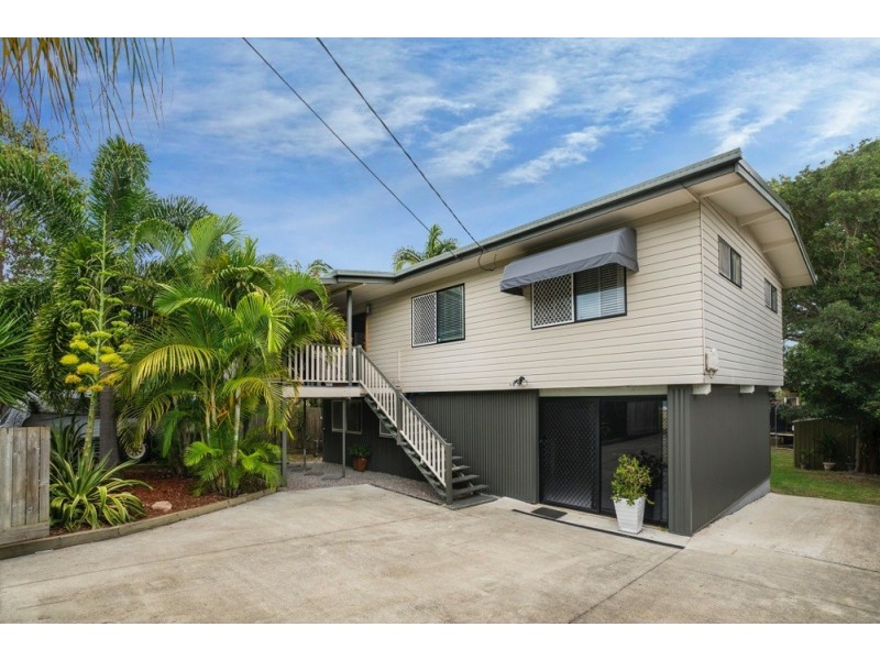 7 Lucas Street, Scarborough QLD 4020