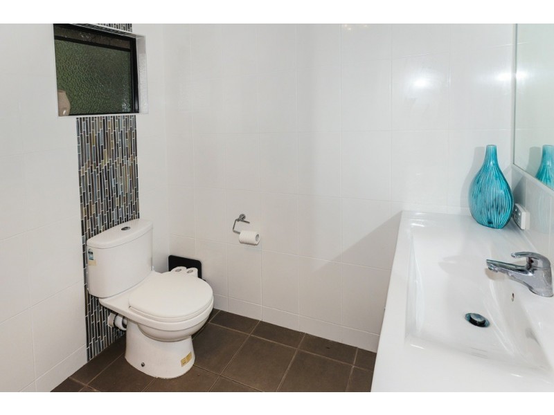 7 Lucas Street, Scarborough QLD 4020