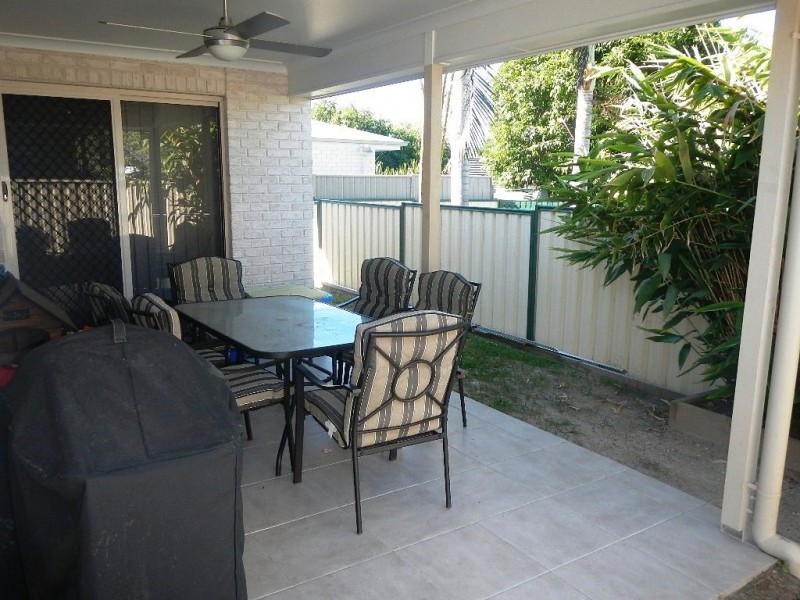 2C Richens Street, Redcliffe QLD 4020