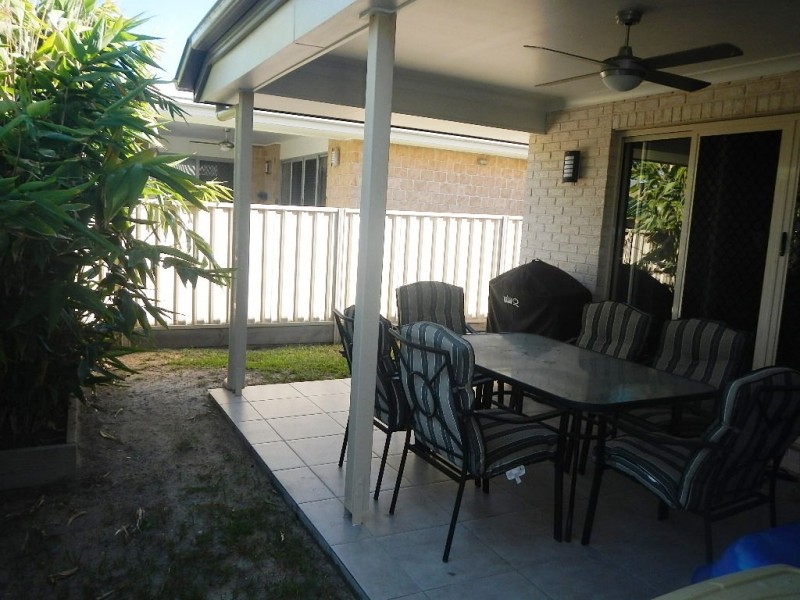 2C Richens Street, Redcliffe QLD 4020