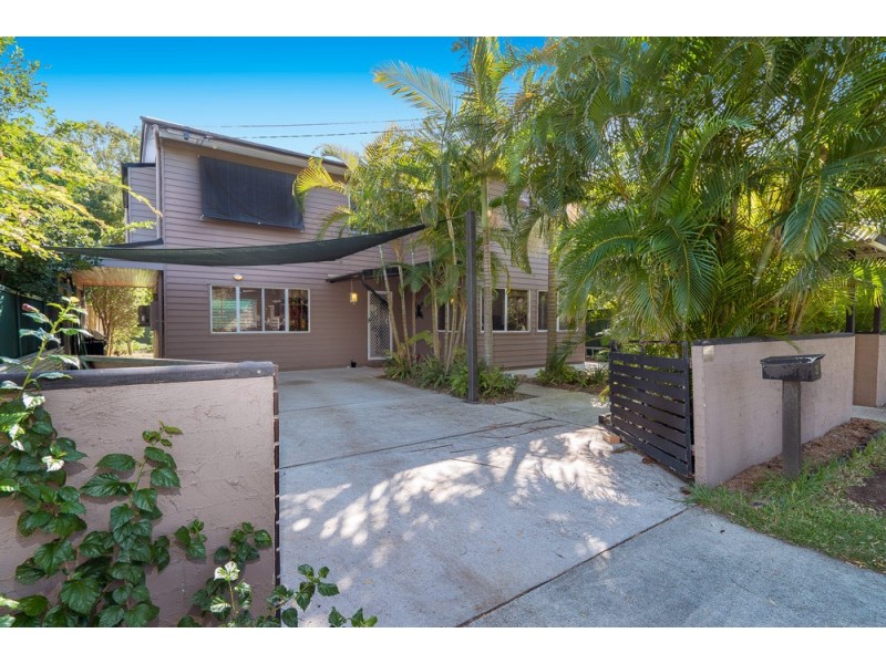 3 Grace Street, Scarborough QLD 4020