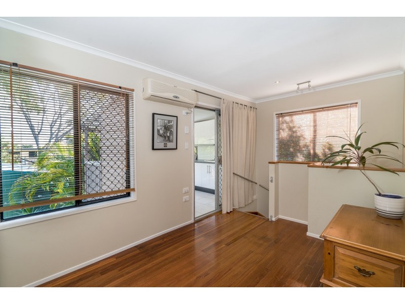 3 Grace Street, Scarborough QLD 4020