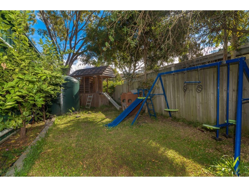 3 Grace Street, Scarborough QLD 4020