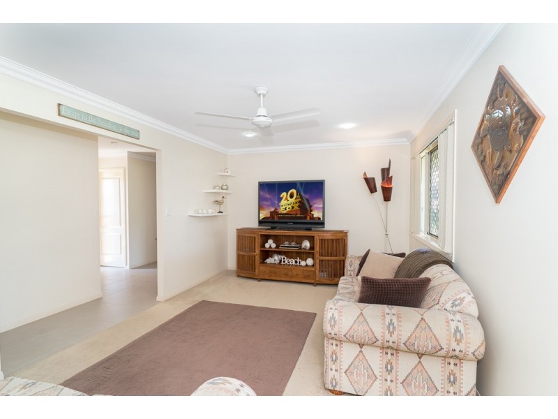 7 Courtney Street East, Rothwell QLD 4022